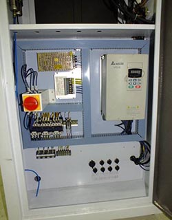 Фрезерный станок с ЧПУ с наклоняемым шпинделем M1325B-45 инвертор 